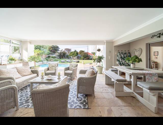 5 BEDROOM HOUSE FOR SALE IN VINCENT